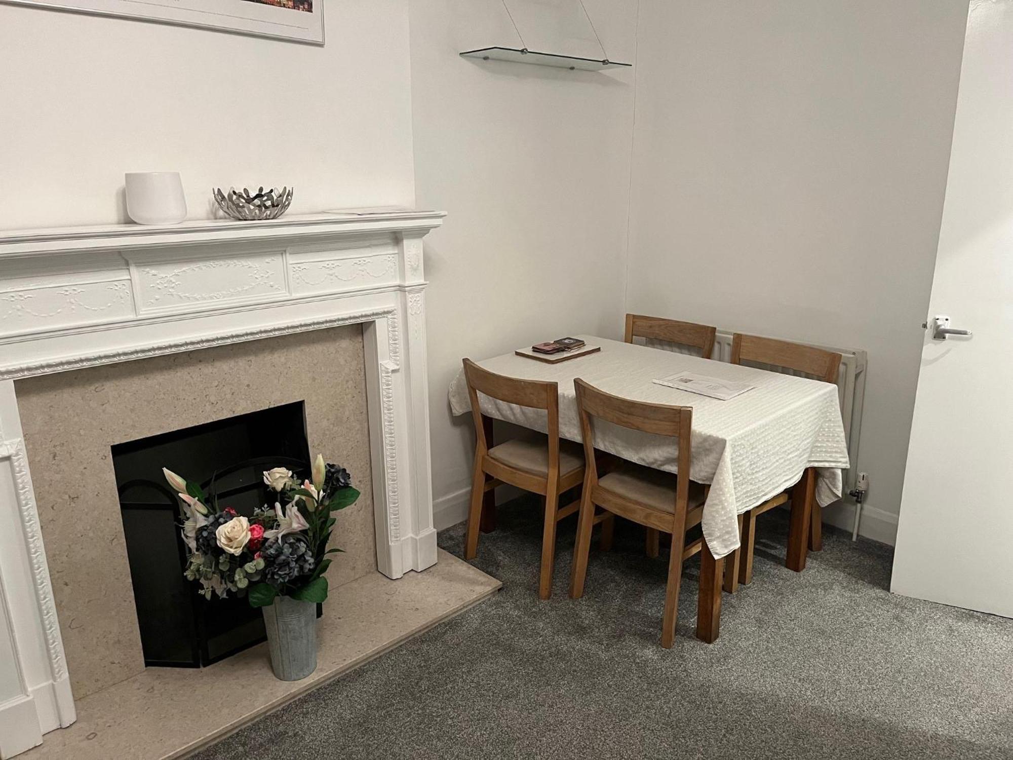 Lovely 1 Bedroom Flat In Quiet Wimbledon Londra